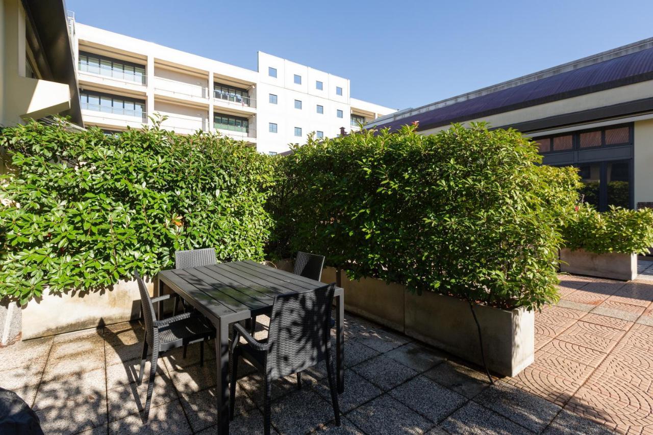 Guesthost - Milano Vigentino Loft With Terrace Milánó Kültér fotó