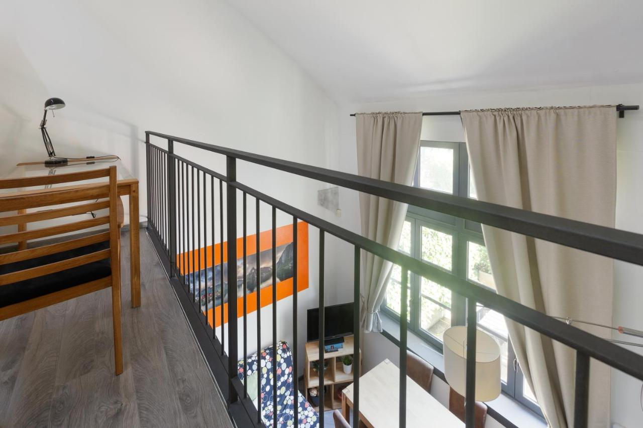 Guesthost - Milano Vigentino Loft With Terrace Milánó Kültér fotó